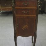 611 5564 CHEST OF DRAWERS